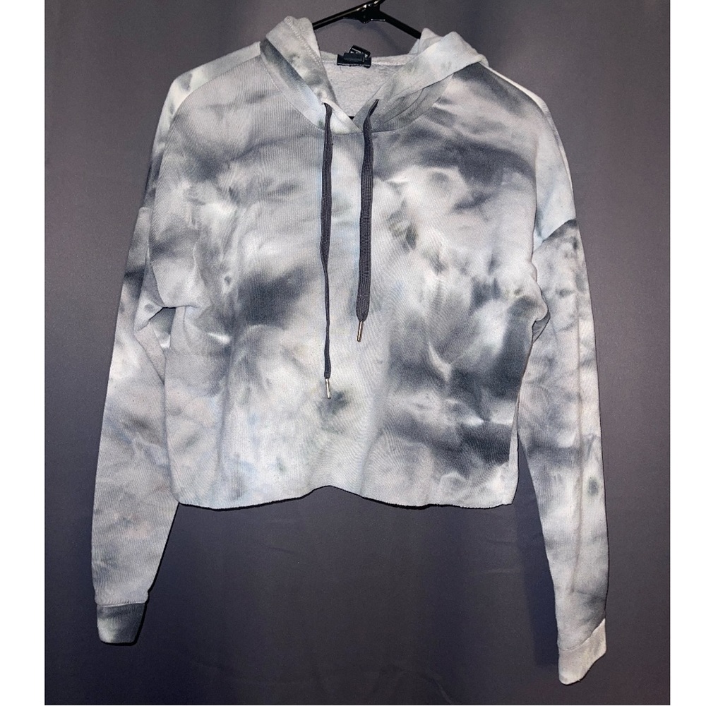 Grey tie dye cropped hoodie